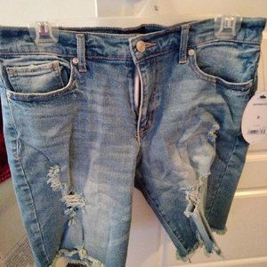 4' long jean shorts Bermuda